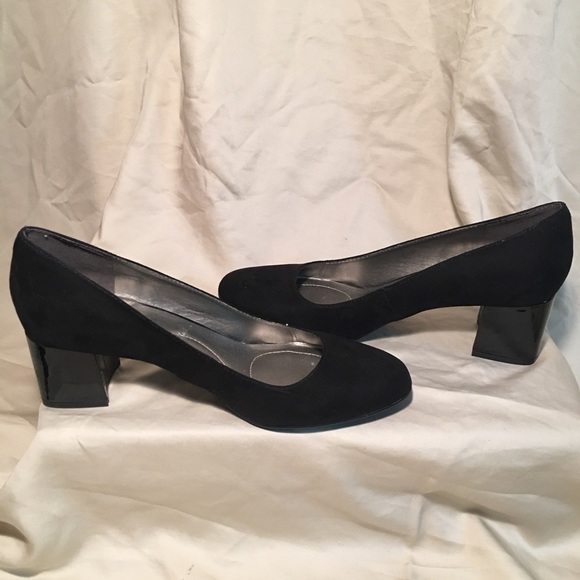 SOLD Black Chunky Heels - Picture 1 of 5